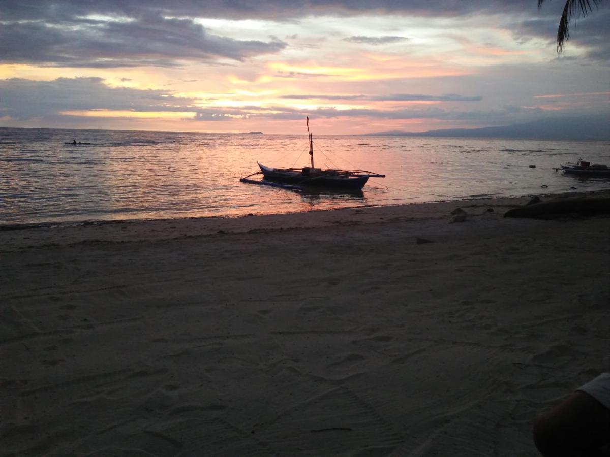 Lapyahan Guest House Siquijor Eksteriør billede